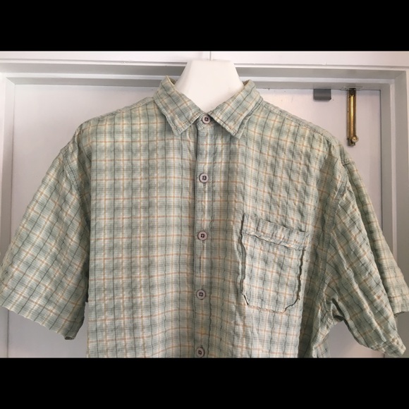 XL Clearwater Outfitters island life Shirt - Picture 2 of 4